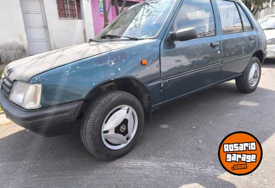 Autos - Peugeot 205 gld 1997 Diesel 290000Km - En Venta