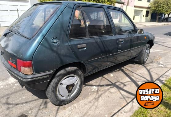 Autos - Peugeot 205 gld 1997 Diesel 290000Km - En Venta