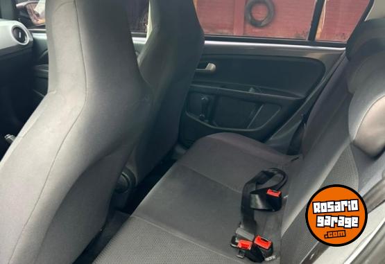 Autos - Volkswagen Up 5 puertas High 2018 Nafta 146000Km - En Venta
