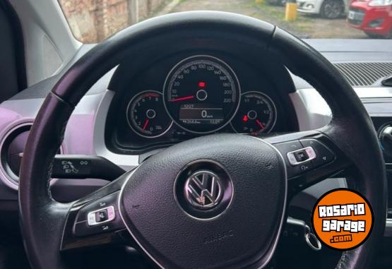 Autos - Volkswagen Up 5 puertas High 2018 Nafta 146000Km - En Venta