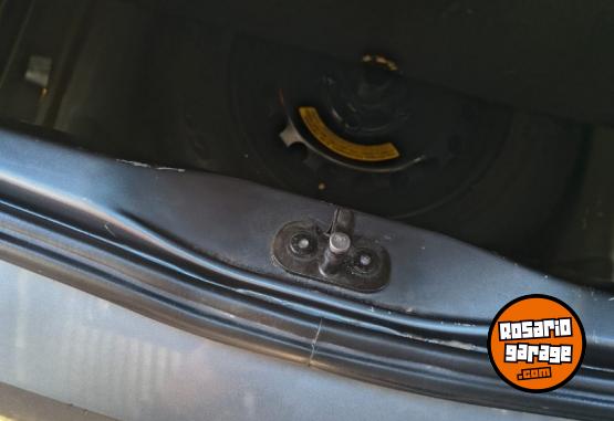 Autos - Volkswagen Up 5 puertas High 2018 Nafta 146000Km - En Venta