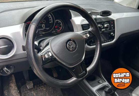 Autos - Volkswagen Up 5 puertas High 2018 Nafta 146000Km - En Venta