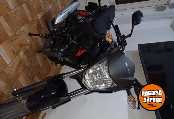 Motos - Honda Cb twister 125 2024 Nafta 3711Km - En Venta