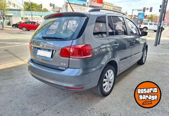 Autos - Volkswagen Suran Trendline 2016 Nafta 144700Km - En Venta