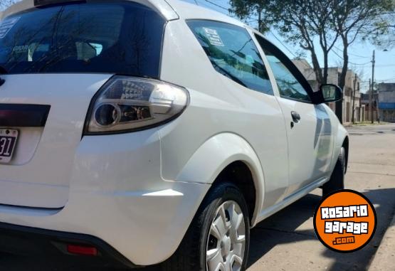 Autos - Ford Ka 1.0 viral 2012 Nafta 70534Km - En Venta