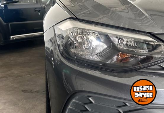Autos - Volkswagen Polo Track 2026 Nafta 7000Km - En Venta