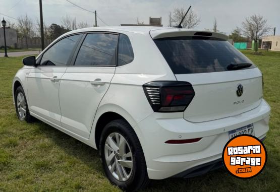 Autos - Volkswagen Polo Confortline 2026 Nafta 8500Km - En Venta