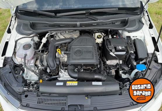 Autos - Volkswagen Polo Confortline 2026 Nafta 8500Km - En Venta