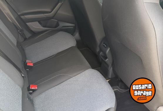 Autos - Volkswagen Polo Confortline 2026 Nafta 8500Km - En Venta