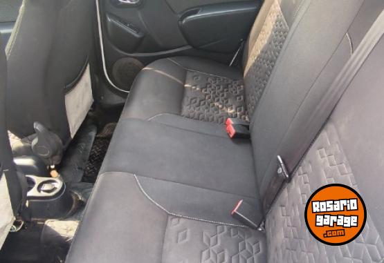 Camionetas - Renault Duster Oroch 2.0 outsider 2016 GNC 234252Km - En Venta