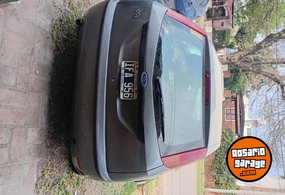 Autos - Ford Focus 2009 Nafta 200000Km - En Venta