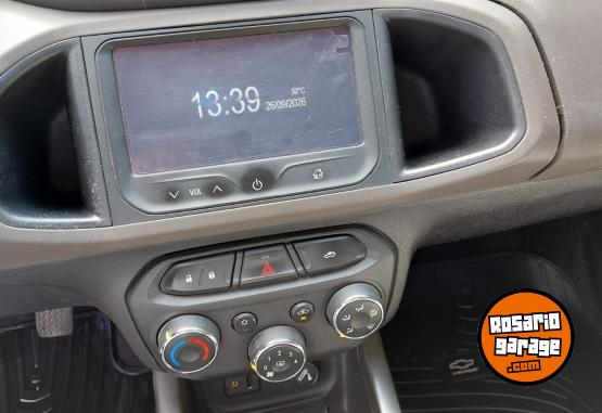 Autos - Chevrolet Prisma LTZ 2015 Nafta 93000Km - En Venta