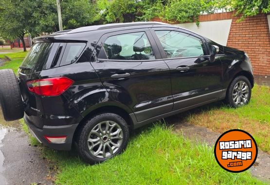 Camionetas - Ford Ecosport Freestyle 2016 GNC 180000Km - En Venta
