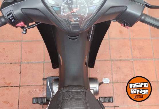 Motos - Motomel Blitz plus 2026 Nafta 3600Km - En Venta