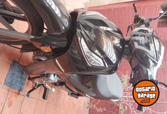 Motos - Motomel Blitz plus 2026 Nafta 3600Km - En Venta