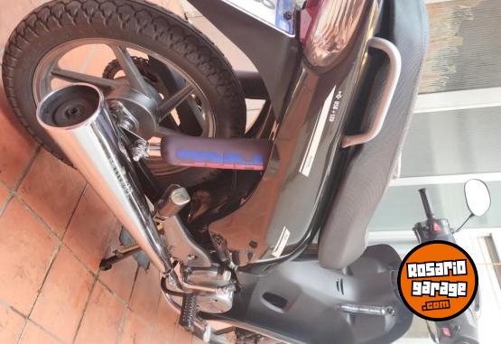 Motos - Motomel Blitz plus 2026 Nafta 3600Km - En Venta