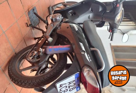 Motos - Motomel Blitz plus 2026 Nafta 3600Km - En Venta