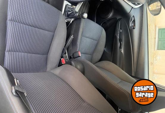 Autos - Toyota Yaris XLS 2020 Nafta 60000Km - En Venta