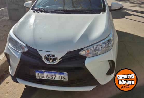 Autos - Toyota Xs 1.5 mt 2024 Nafta 32000Km - En Venta