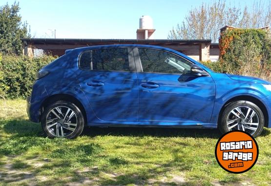 Autos - Peugeot 208 Allure Pack 2024 Nafta 30000Km - En Venta