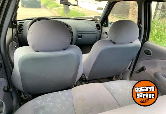Autos - Ford Fiesta 1997 Nafta 230000Km - En Venta