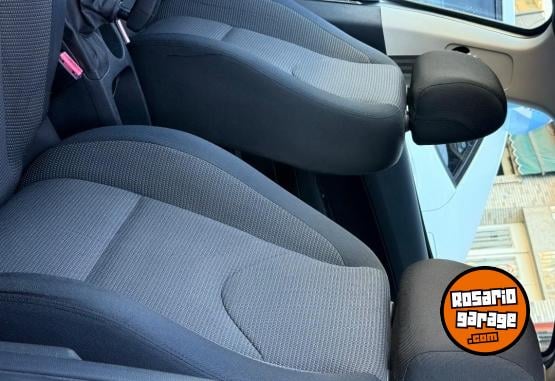 Autos - Peugeot 308 ACTIVE 1.6 2015 GNC 114000Km - En Venta