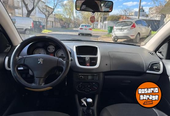 Autos - Peugeot 207 2013 Nafta 116500Km - En Venta