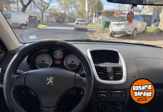 Autos - Peugeot 207 2013 Nafta 116500Km - En Venta