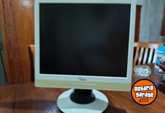 Informática - MONITOR FUJITSU SIEMENS - En Venta