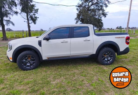 Camionetas - Ford Maverick 2025 Nafta 11000Km - En Venta