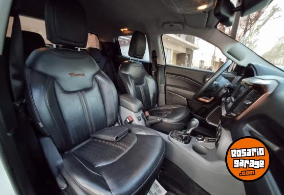 Camionetas - Fiat Toro volcano 2017 Diesel 150000Km - En Venta