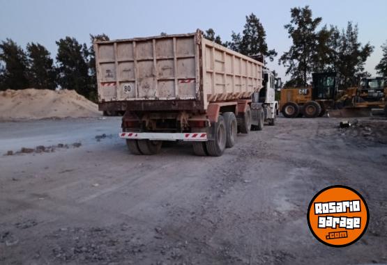 Camiones y Gr�as - BATEA 2+1 - En Venta