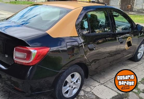 Autos - Renault Logan 2017 Nafta 250000Km - En Venta