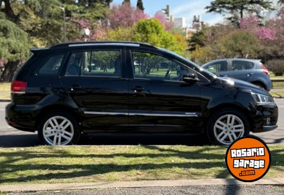Autos - Volkswagen Suran 2017 Nafta 131000Km - En Venta