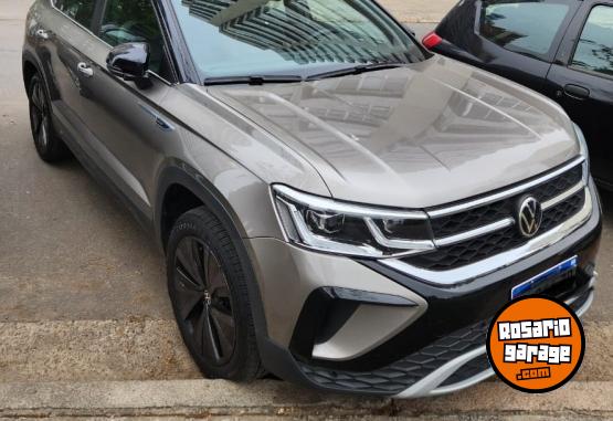 Autos - Volkswagen Taos Highline Bitono 2021 Nafta 56000Km - En Venta