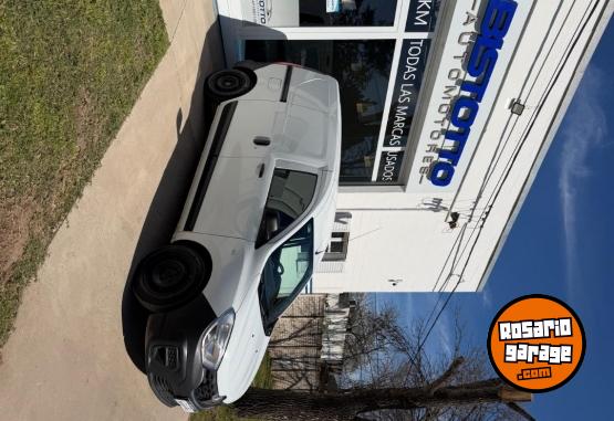 Utilitarios - Renault Kangoo 2022 Nafta 220000Km - En Venta