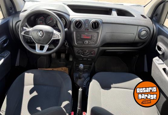 Utilitarios - Renault Kangoo 2022 Nafta 220000Km - En Venta