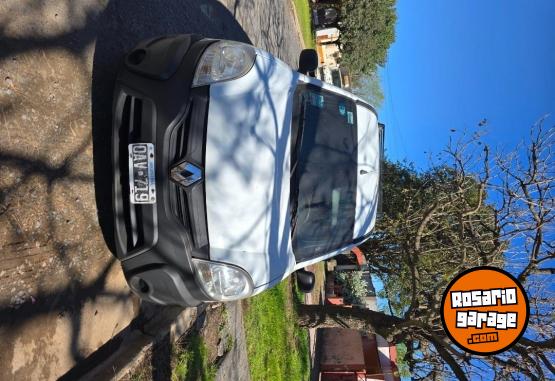 Utilitarios - Renault Kangoo furgon 2014 GNC 190000Km - En Venta