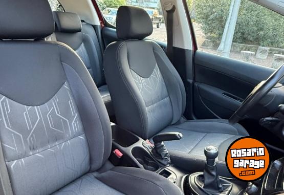 Autos - Peugeot 308 2016 Nafta 107000Km - En Venta