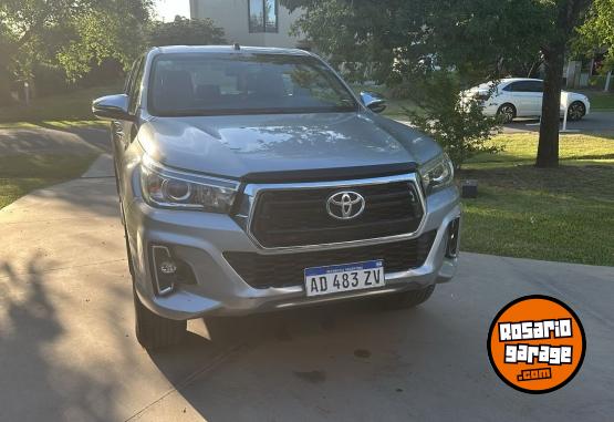 Camionetas - Toyota Hilux 2019 Diesel 94000Km - En Venta