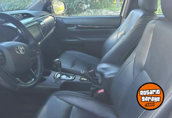 Camionetas - Toyota Hilux 2019 Diesel 94000Km - En Venta