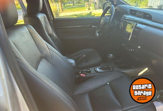 Camionetas - Toyota Hilux 2019 Diesel 94000Km - En Venta