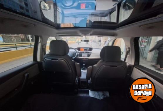 Autos - Citroen C4 Picasso HDI 2017 Diesel 103000Km - En Venta