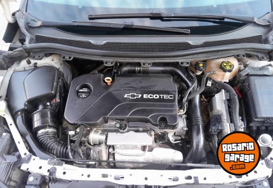 Autos - Chevrolet Cruze turbo 2016 Nafta 140000Km - En Venta