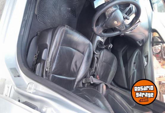 Autos - Chevrolet Cruze turbo 2016 Nafta 140000Km - En Venta