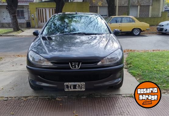 Autos - Peugeot 206 generación plus 1.4 2012 Nafta 88700Km - En Venta
