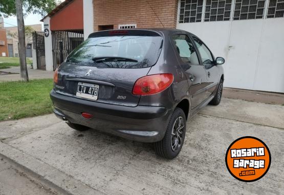Autos - Peugeot 206 generación plus 1.4 2012 Nafta 88700Km - En Venta