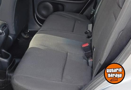 Autos - Honda HRV LX 2017 Nafta 99000Km - En Venta