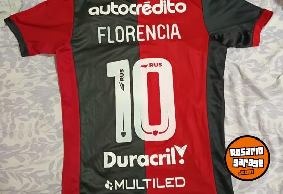 Indumentaria - Camiseta de Newell's dama Talle M ORIGINAL - En Venta