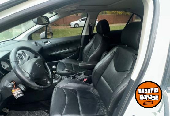 Autos - Peugeot 408 2014 Diesel 200000Km - En Venta